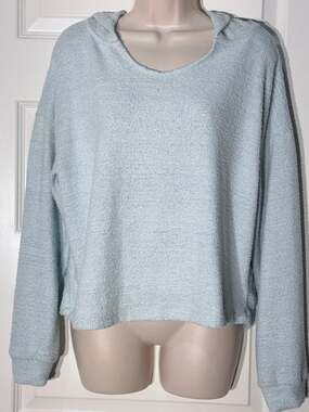 SO Juniors Light Sage Green Lightweight Hooded Sweater, Size L